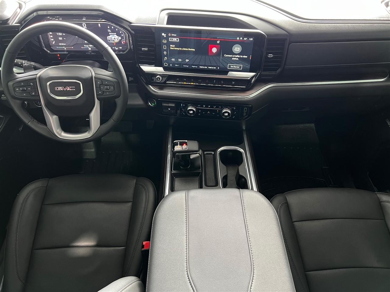 GMC Sierra 1500 SLT Crew Cab 4WD 2024