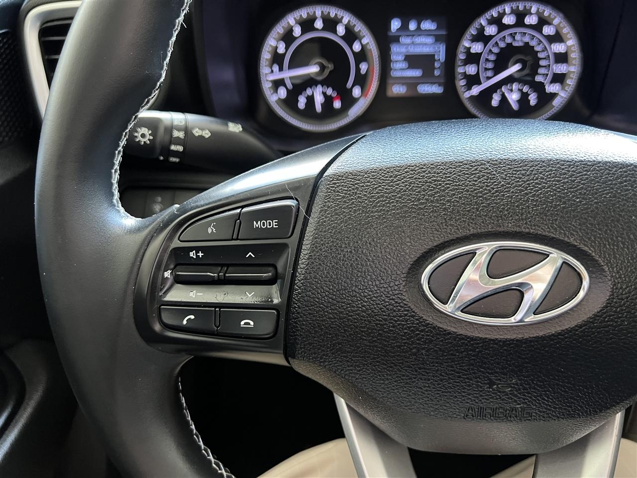 Hyundai Venue SEL 2022