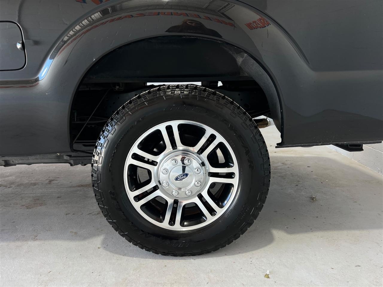 Ford F-250 SD XL Crew Cab 4WD 2015