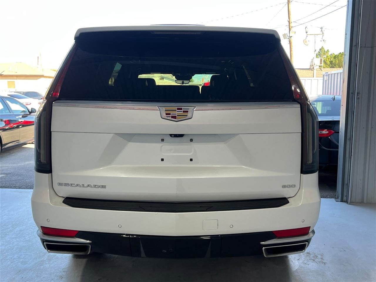 Cadillac Escalade Premium Luxury AWD 2022