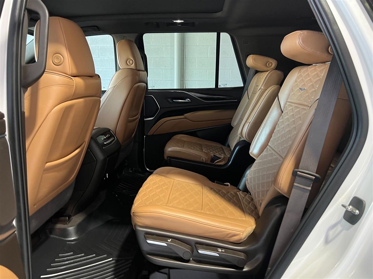 Cadillac Escalade Premium Luxury AWD 2022