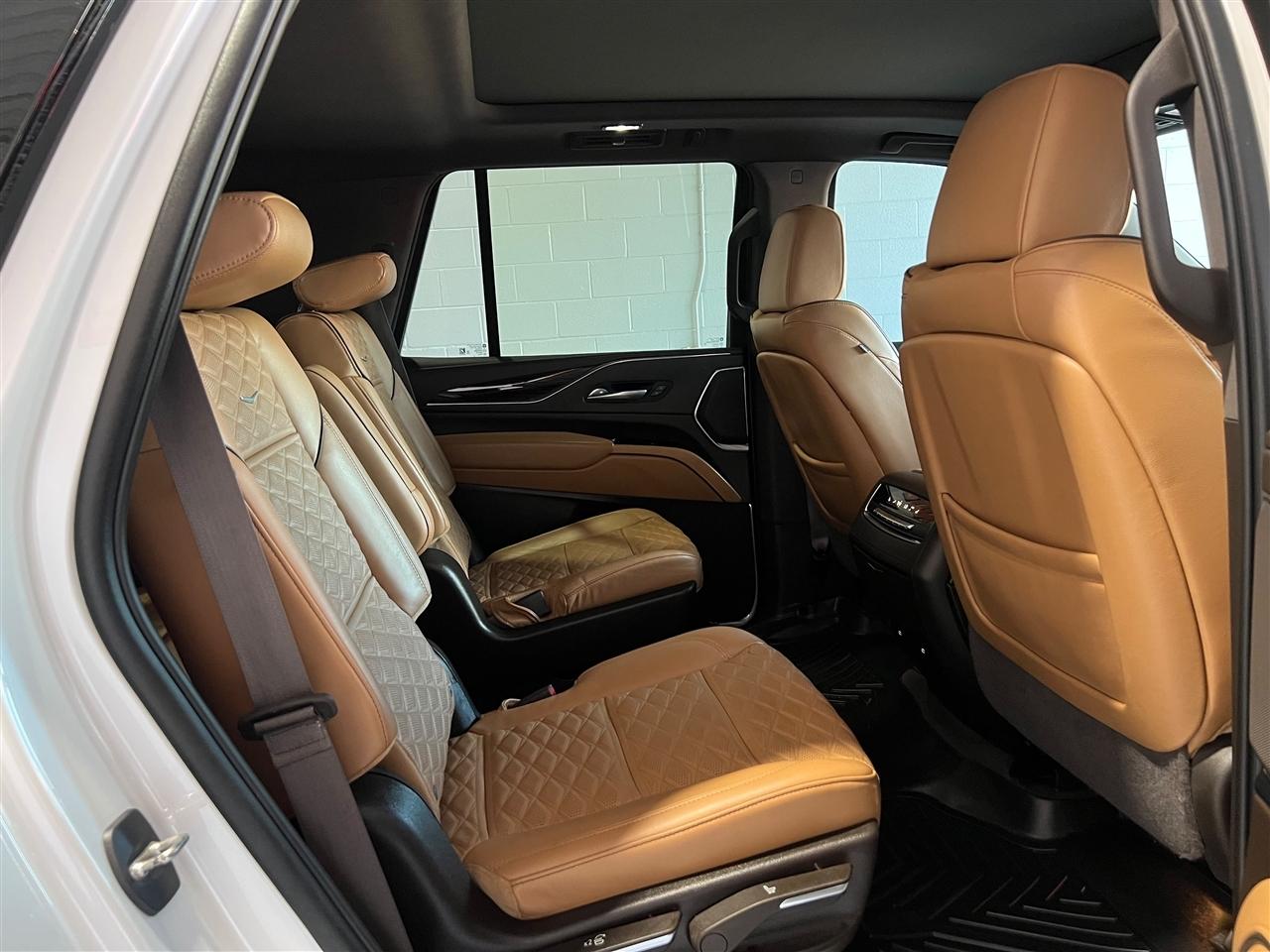 Cadillac Escalade Premium Luxury AWD 2022