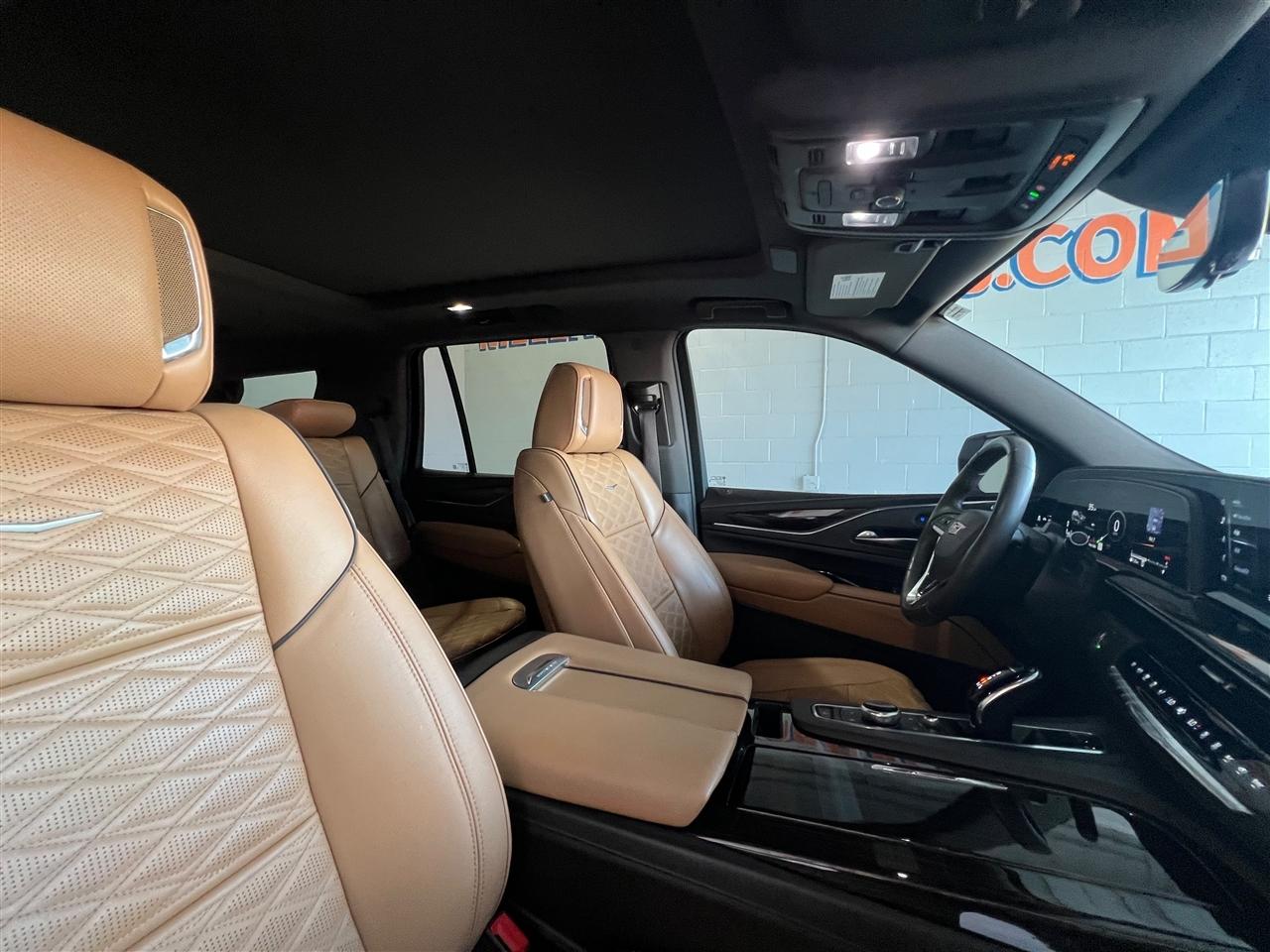 Cadillac Escalade Premium Luxury AWD 2022
