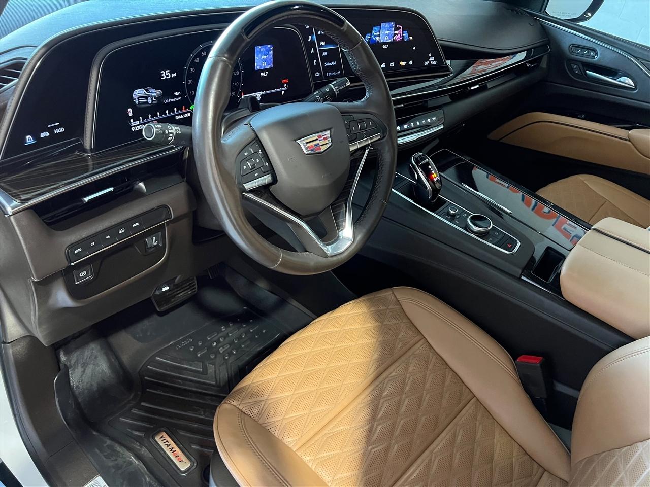 Cadillac Escalade Premium Luxury AWD 2022