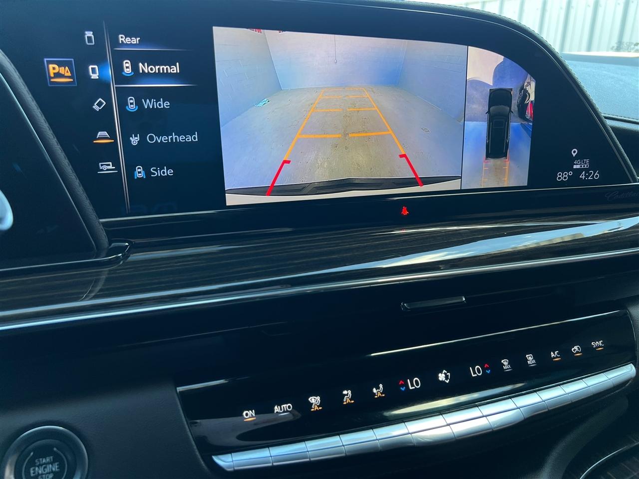 Cadillac Escalade Premium Luxury AWD 2022