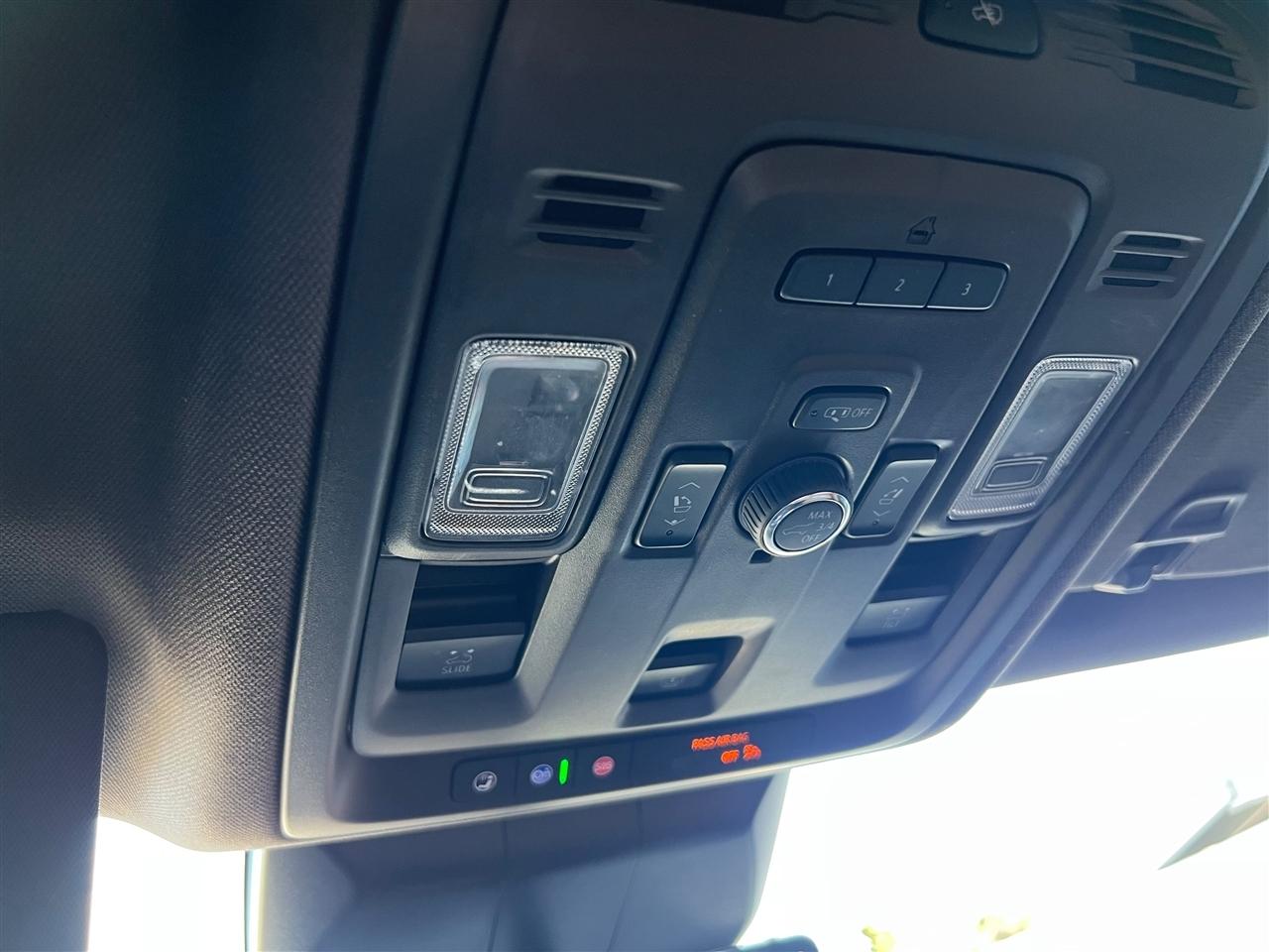 Cadillac Escalade Premium Luxury AWD 2022