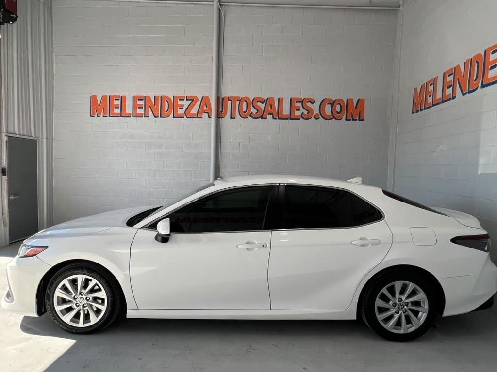 Toyota Camry LE 2021