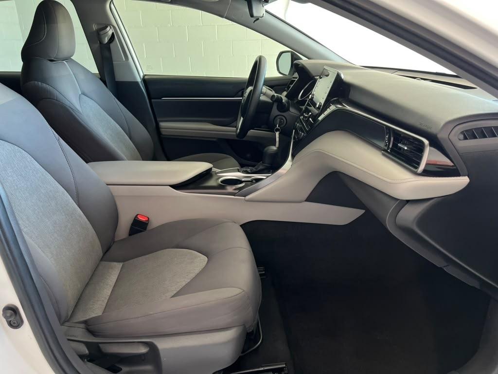 Toyota Camry LE 2021