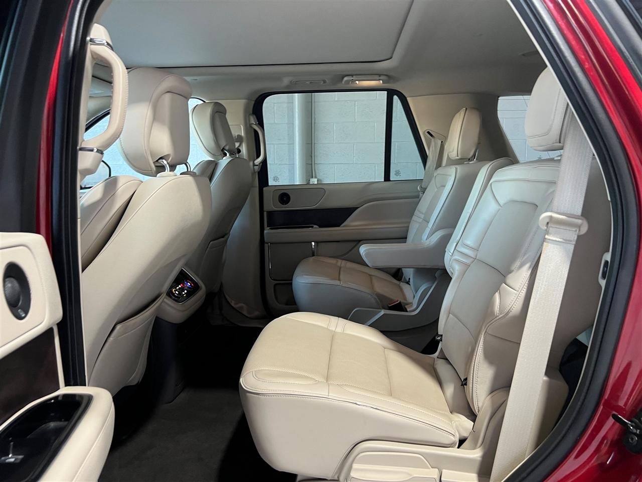 Lincoln Navigator Select 2WD 2018