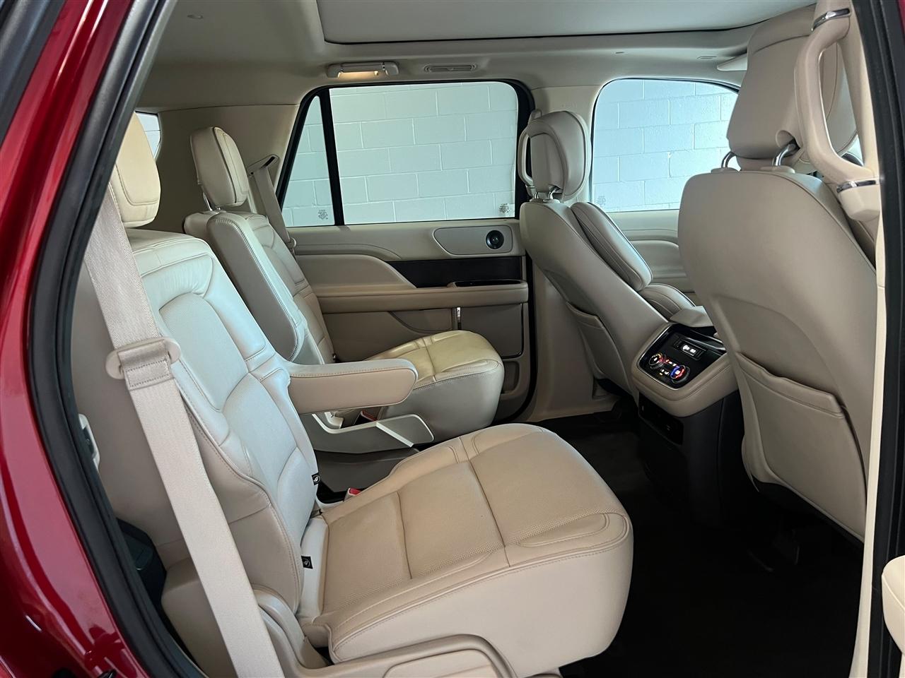 Lincoln Navigator Select 2WD 2018