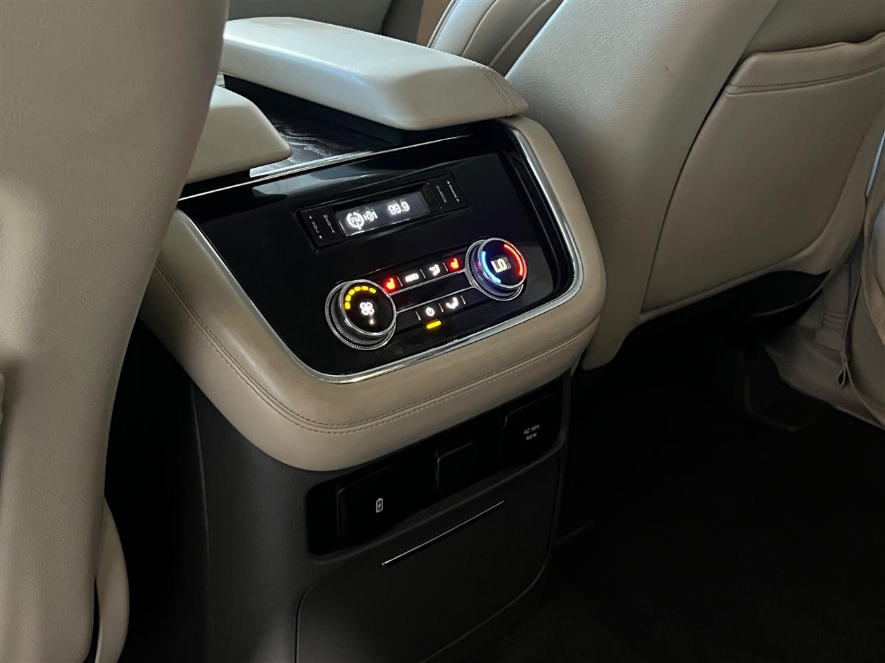 Lincoln Navigator Select 2WD 2018