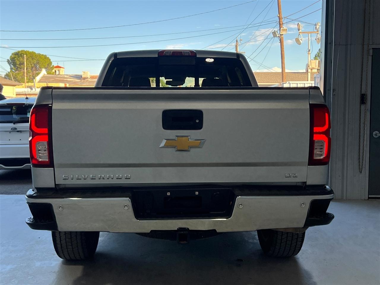 Chevrolet Silverado 1500 LTZ Crew Cab 4WD 2018