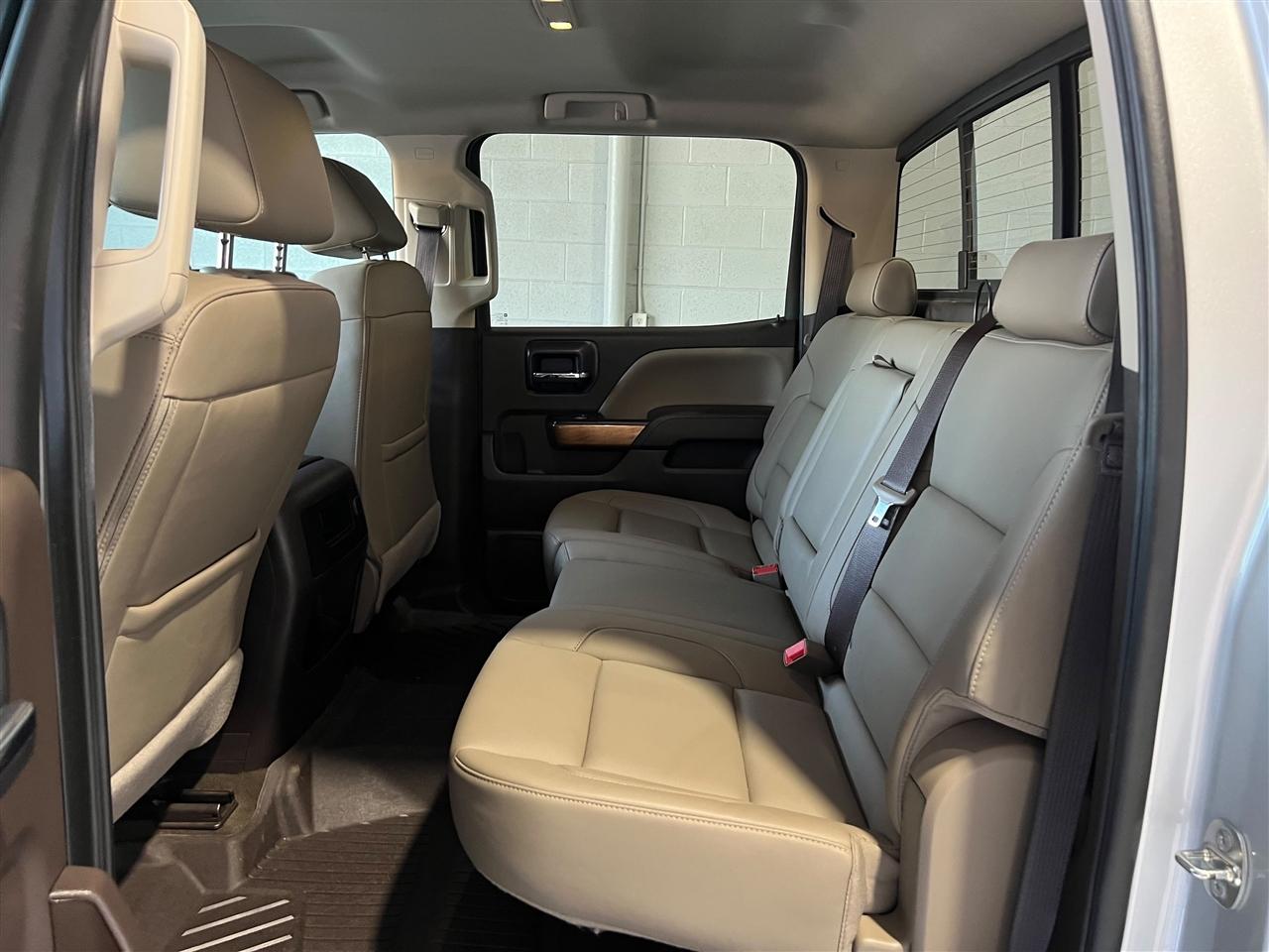 Chevrolet Silverado 1500 LTZ Crew Cab 4WD 2018
