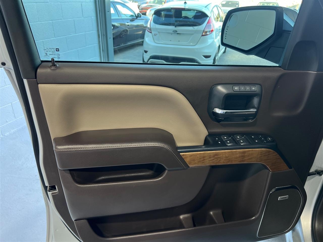 Chevrolet Silverado 1500 LTZ Crew Cab 4WD 2018