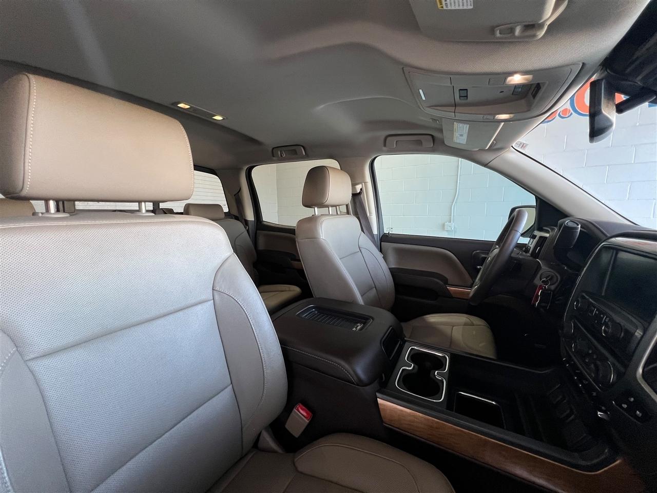 Chevrolet Silverado 1500 LTZ Crew Cab 4WD 2018