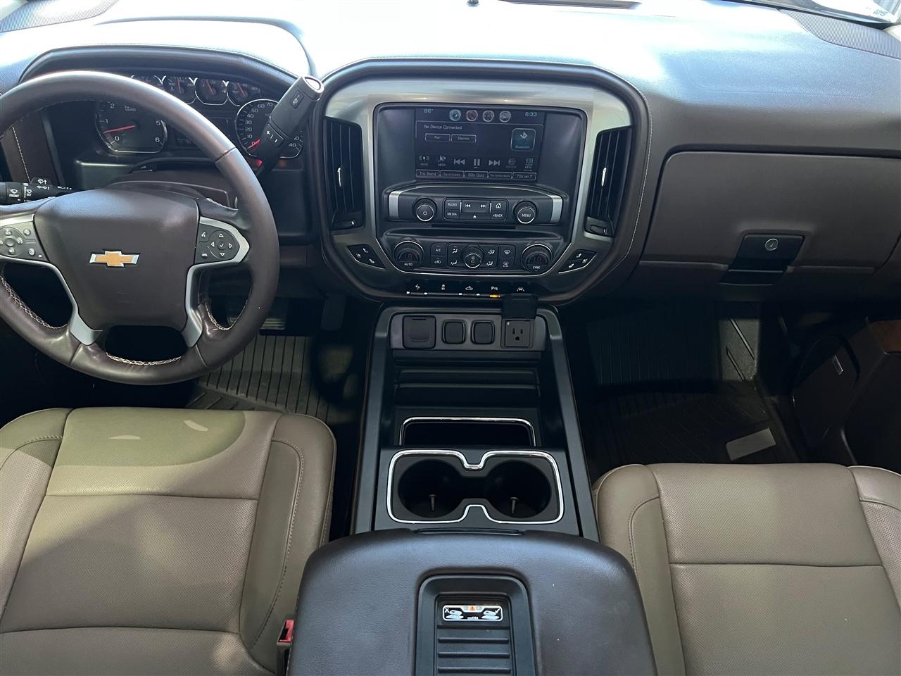 Chevrolet Silverado 1500 LTZ Crew Cab 4WD 2018