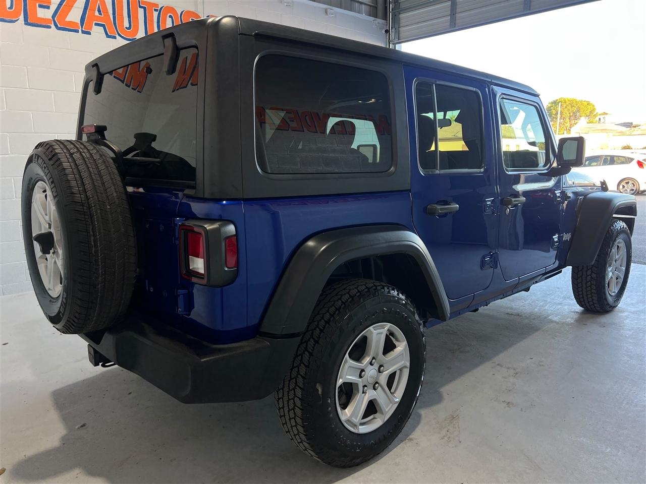 Jeep Wrangler Unlimited Sport 2020