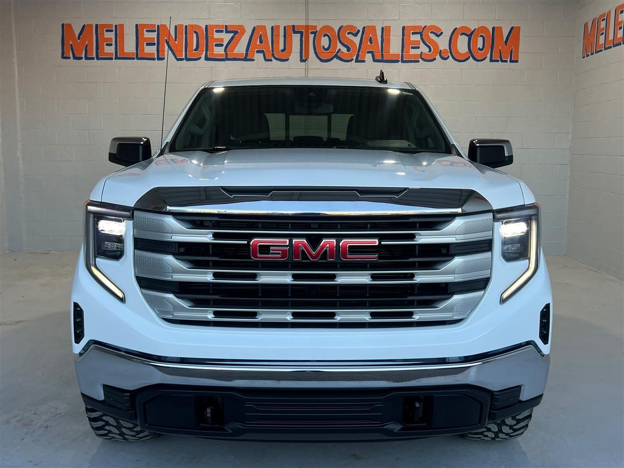 GMC Sierra 1500 SLE Crew Cab 4WD 2024
