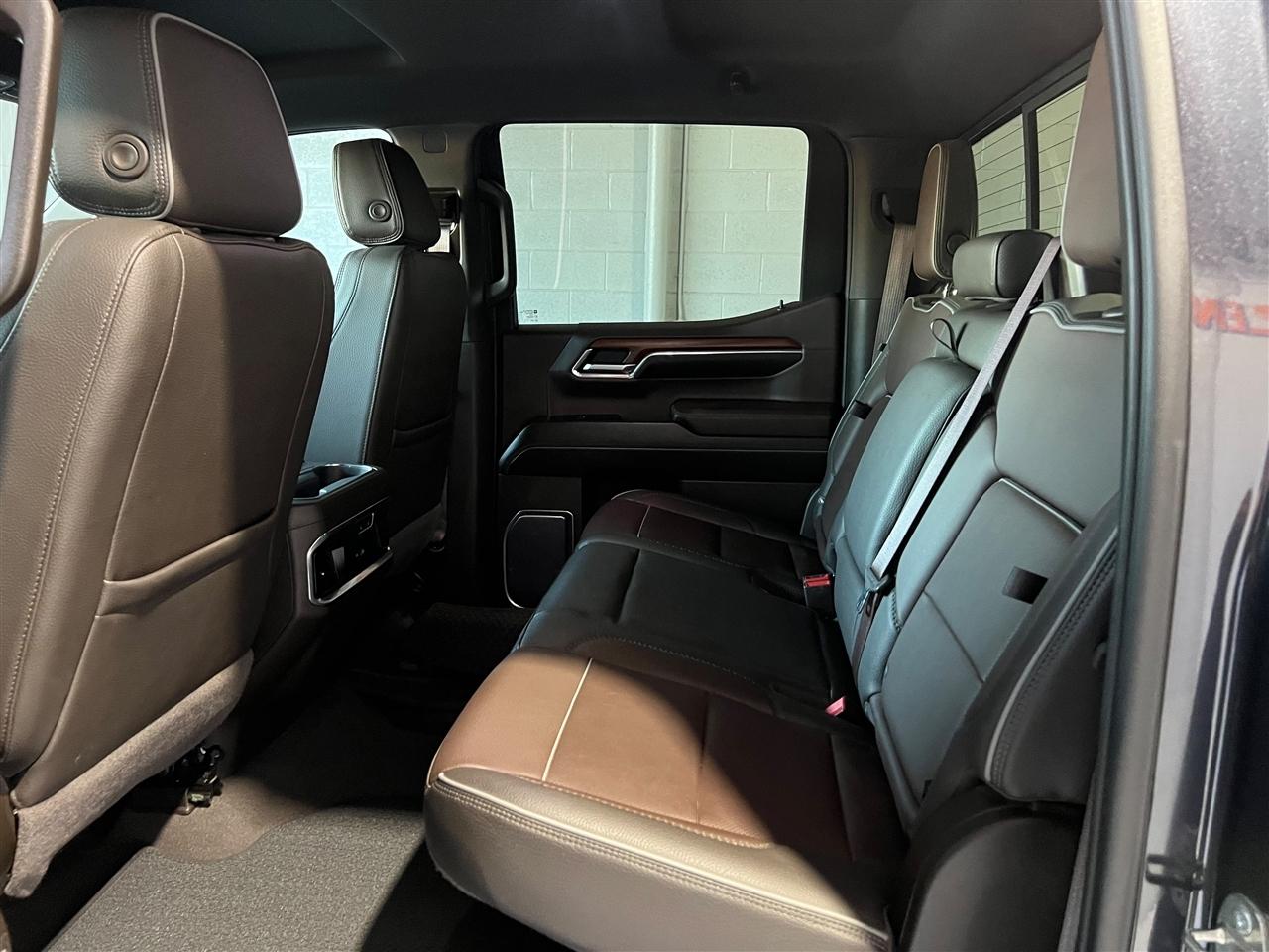 GMC Sierra 1500 Denali Crew Cab Short Box 4WD 2023