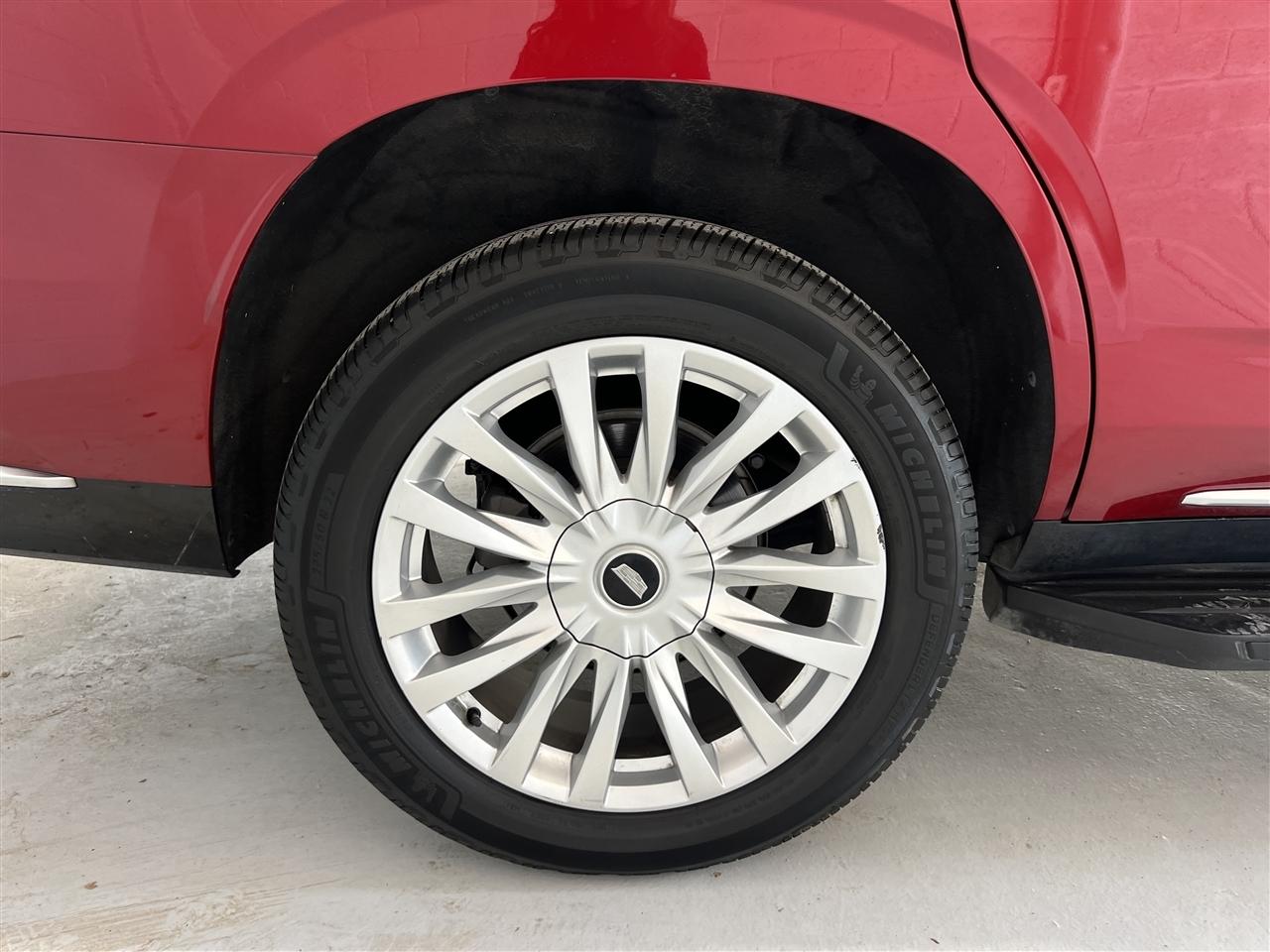 Cadillac Escalade Luxury 2WD 2023
