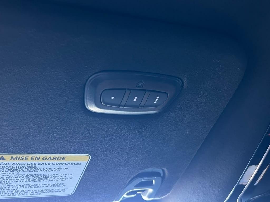Jeep Grand Wagoneer Series II 4WD 2024