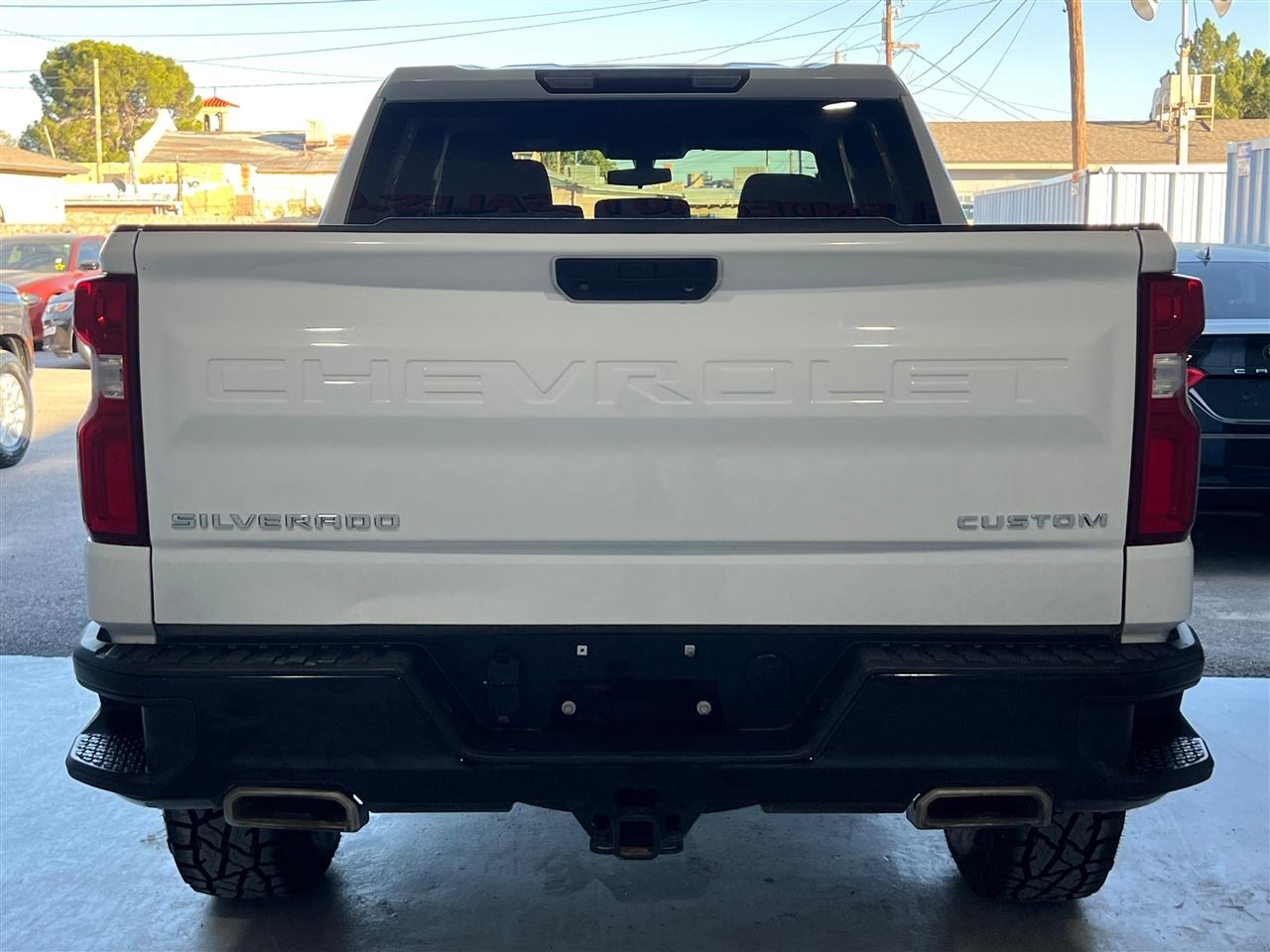 Chevrolet Silverado 1500 Custom Trail Boss Crew Cab Long Box 4WD 2021