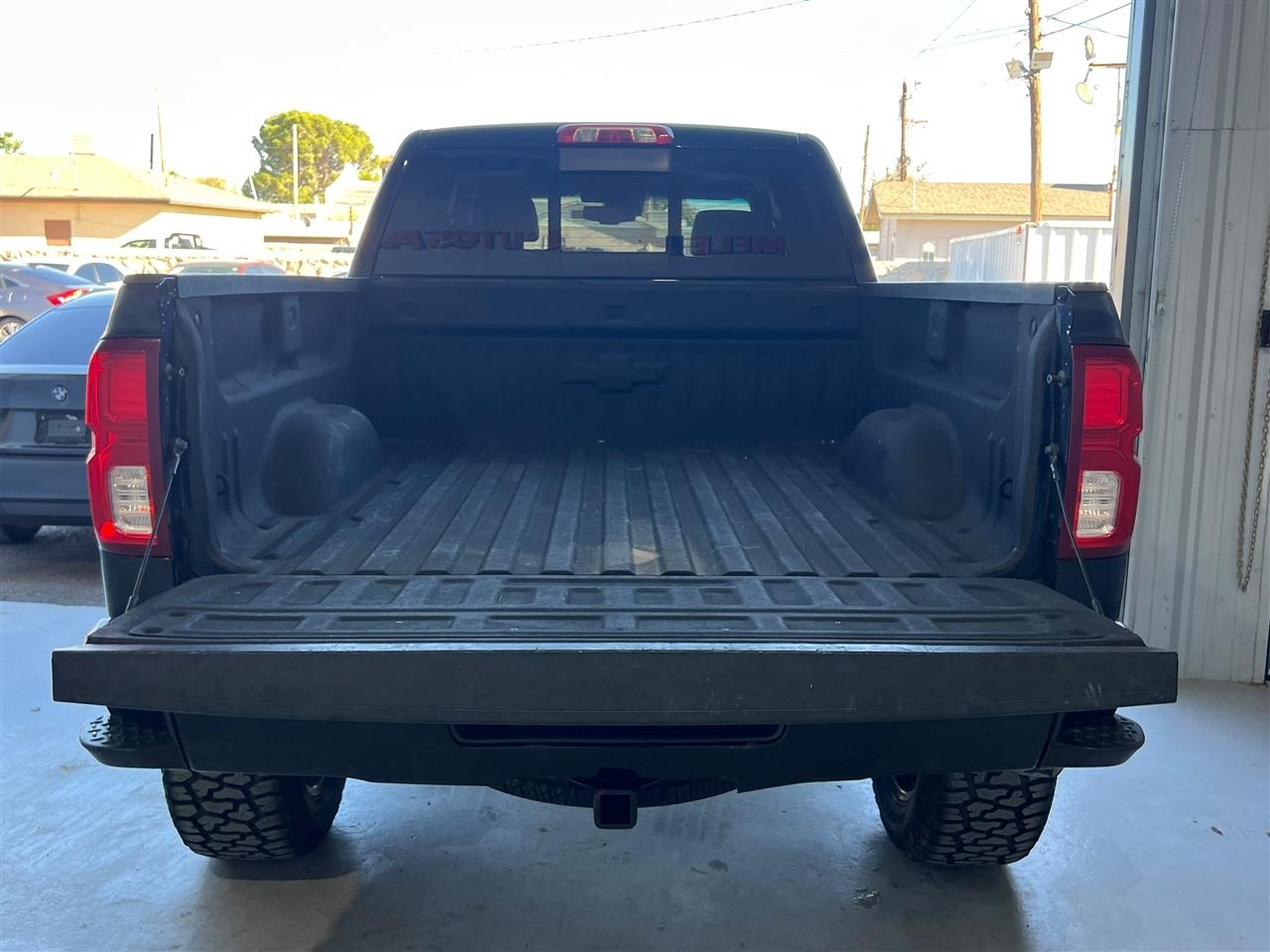 Chevrolet Silverado 1500 LTZ Crew Cab 4WD 2018