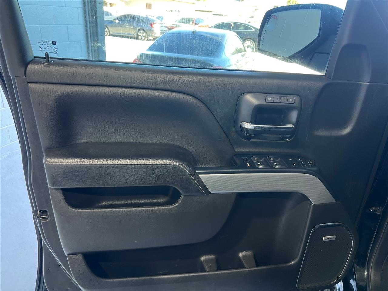 Chevrolet Silverado 1500 LTZ Crew Cab 4WD 2018