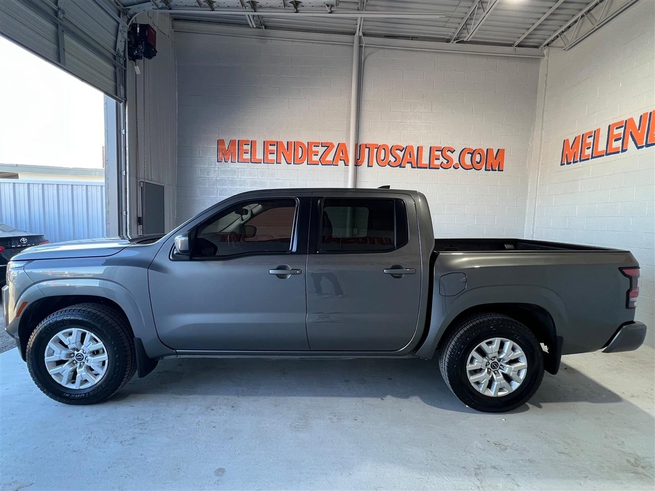 Nissan Frontier SV Crew Cab 2WD 2023