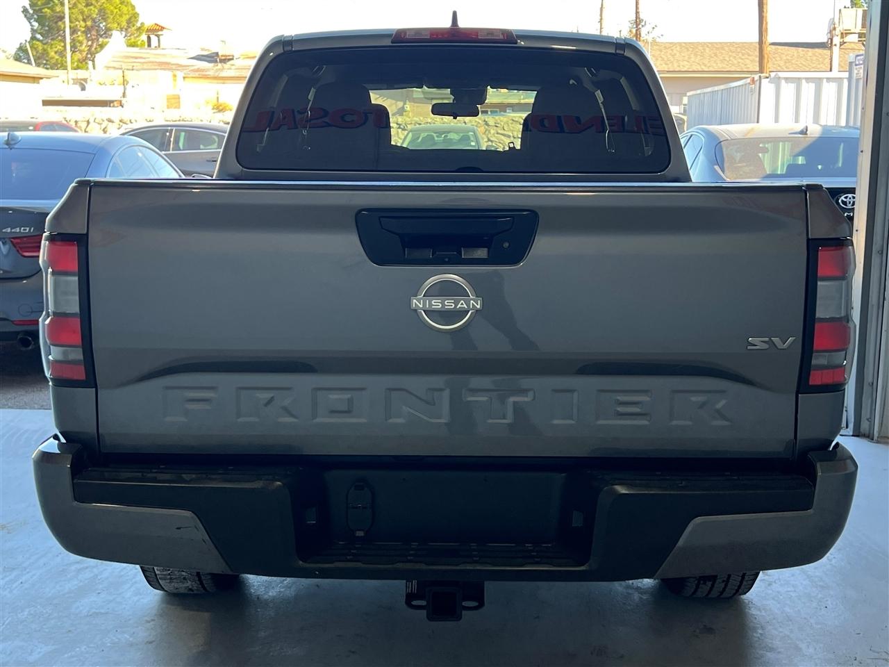 Nissan Frontier SV Crew Cab 2WD 2023