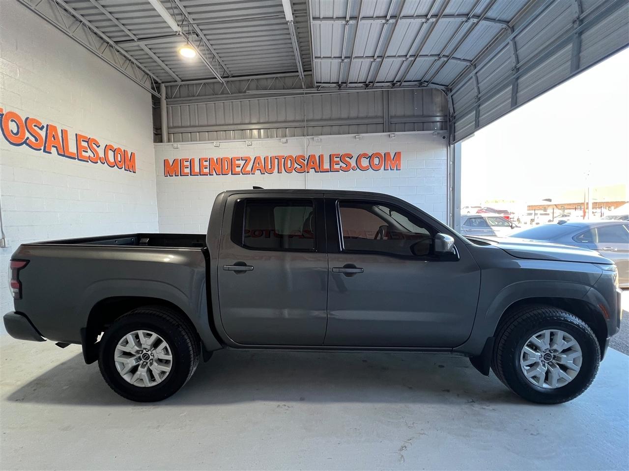 Nissan Frontier SV Crew Cab 2WD 2023