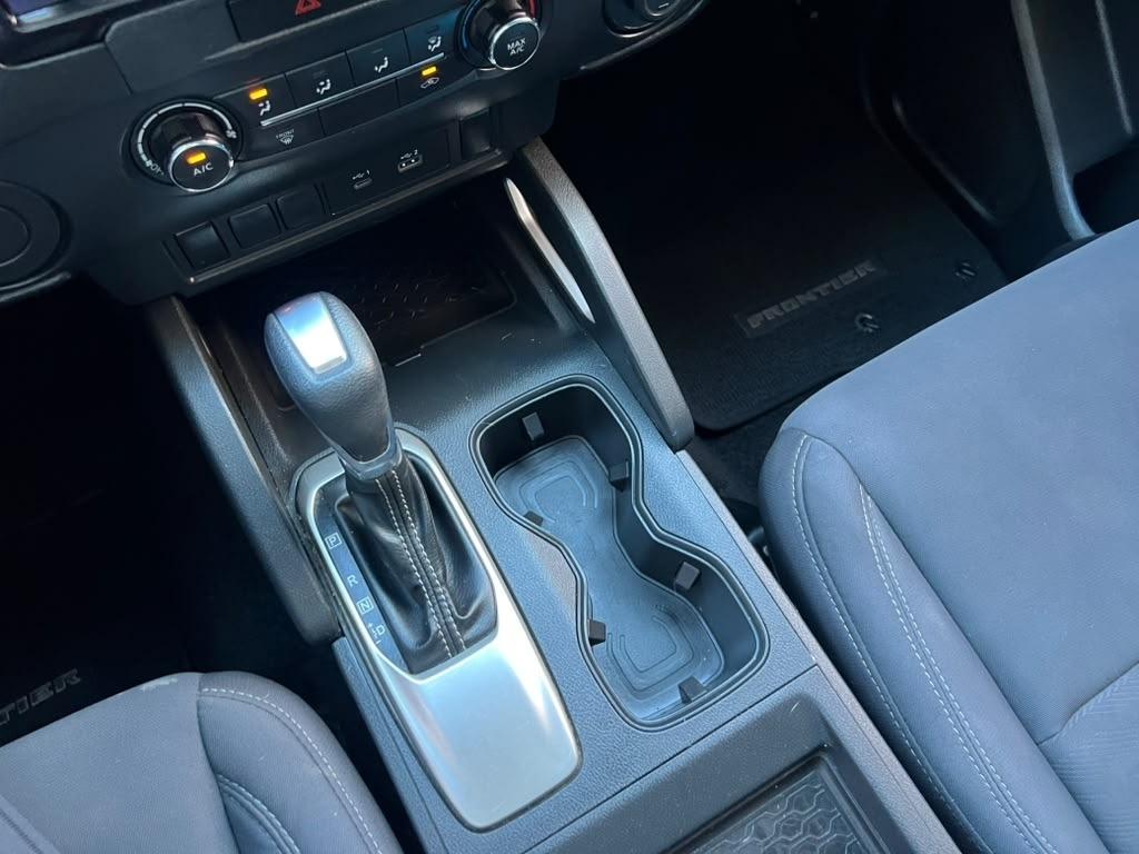 Nissan Frontier SV Crew Cab 2WD 2023