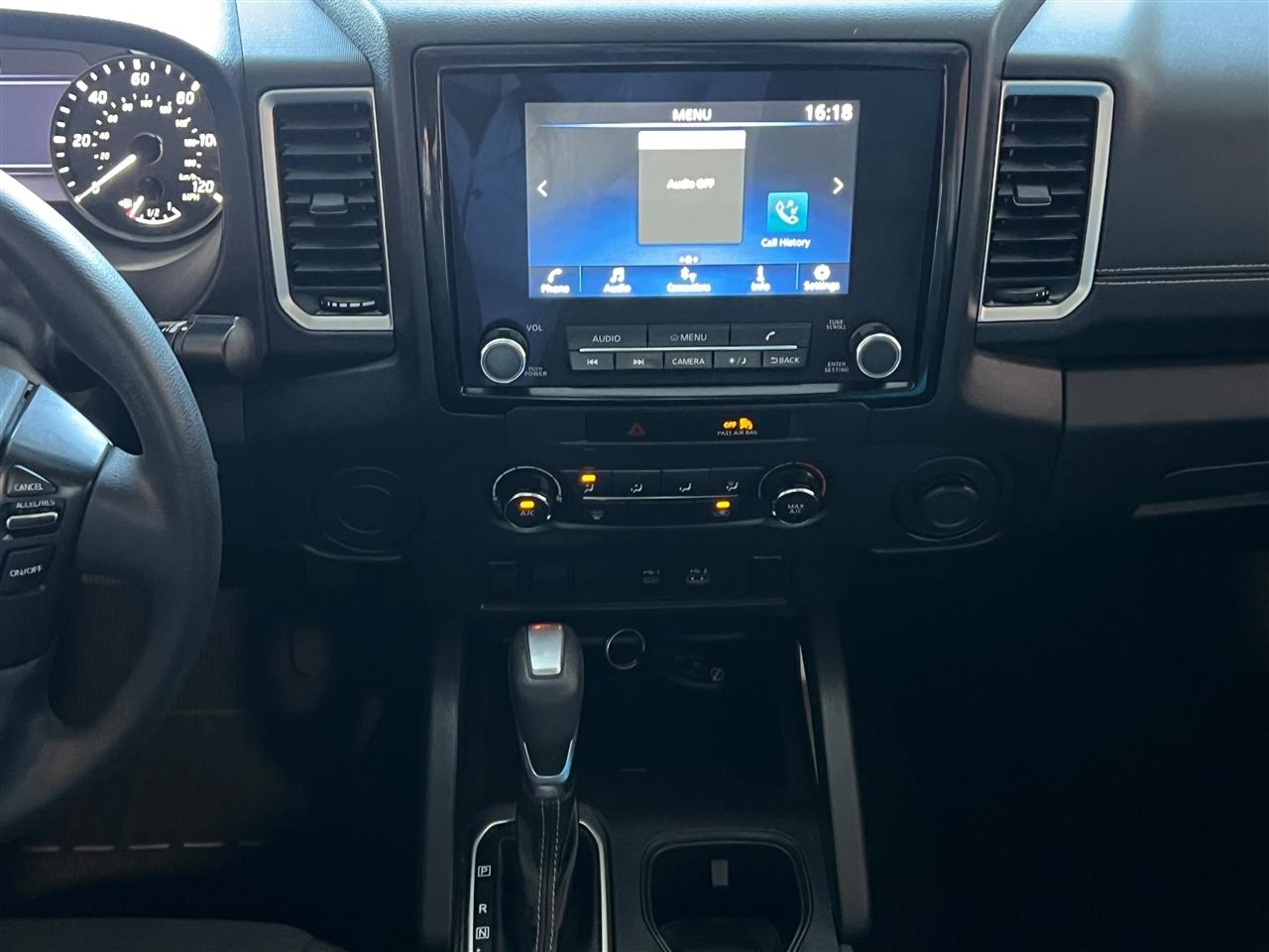 Nissan Frontier SV Crew Cab 2WD 2023