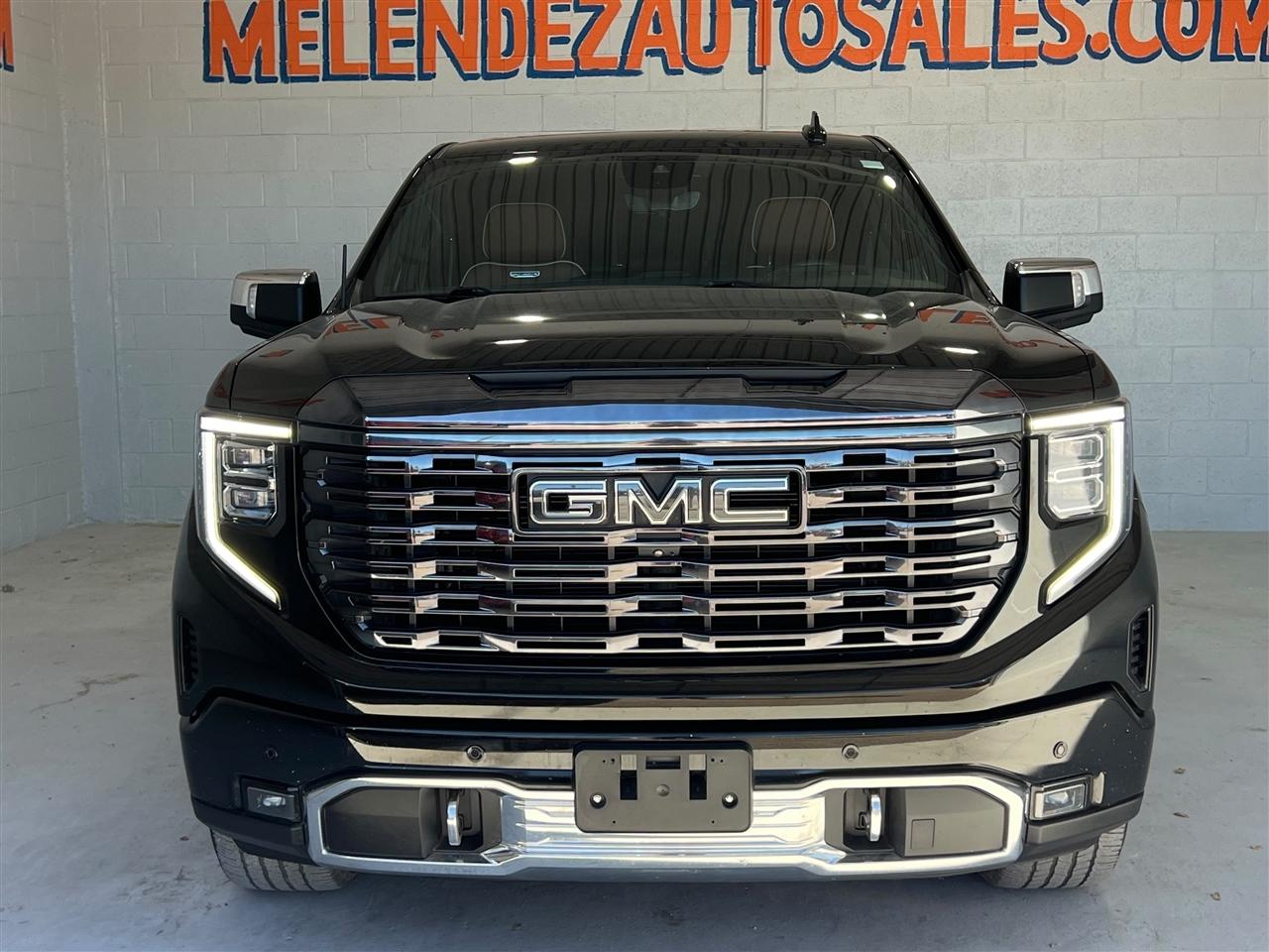 GMC Sierra 1500 Denali Ultimate Crew Cab 4WD 2023