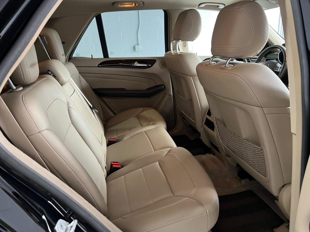 Mercedes-Benz M-Class ML350 4MATIC 2013
