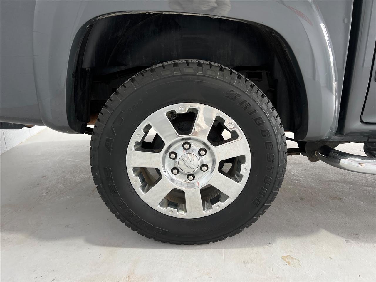 Chevrolet Colorado 2LT Crew Cab 2WD 2012