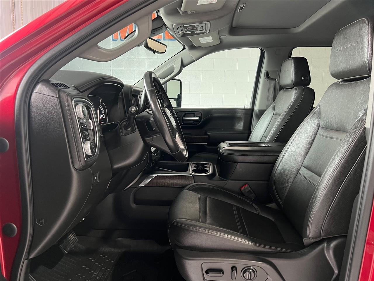 GMC Sierra 3500HD Denali Crew Cab 4WD 2020