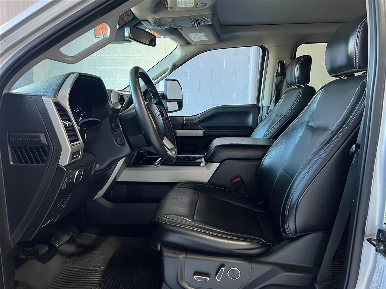 Ford F-250 SD XL Crew Cab 4WD 2019