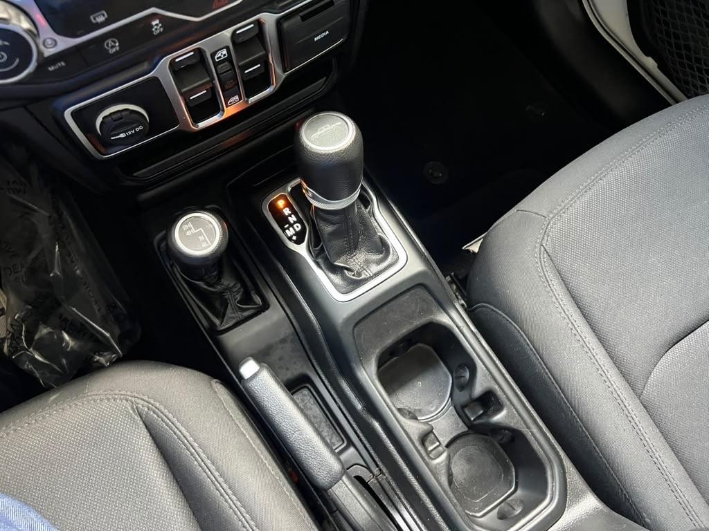 Jeep Gladiator Sport 2022