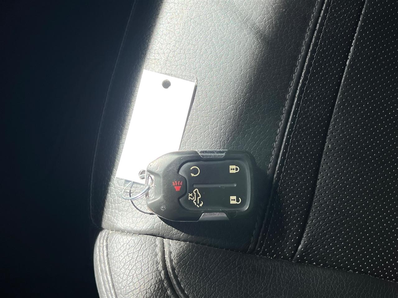 GMC Sierra 1500 Denali Crew Cab 2WD 2019