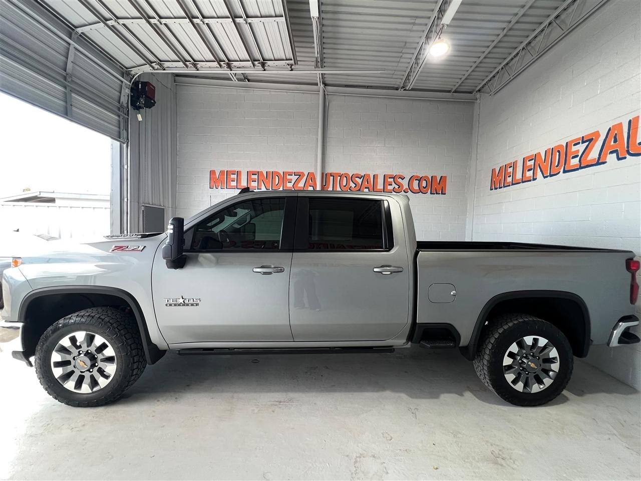 Chevrolet Silverado 2500HD LT Crew Cab Long Box 4WD 2024