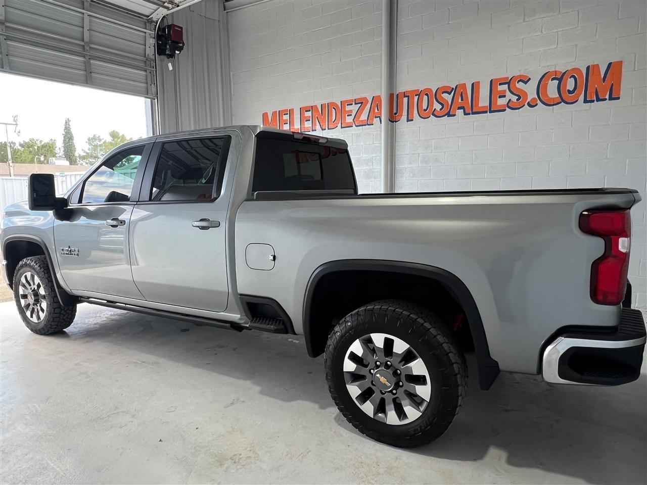 Chevrolet Silverado 2500HD LT Crew Cab Long Box 4WD 2024