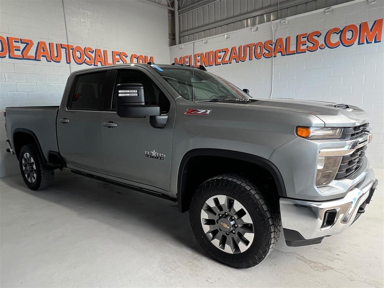 Chevrolet Silverado 2500HD LT Crew Cab Long Box 4WD 2024