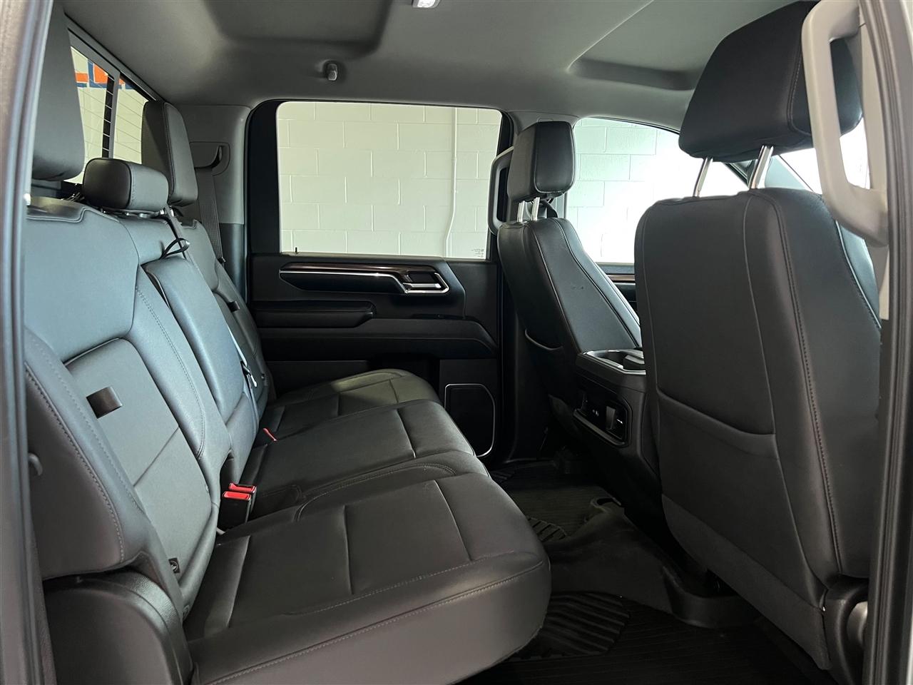 Chevrolet Silverado 2500HD LT Crew Cab Long Box 4WD 2024