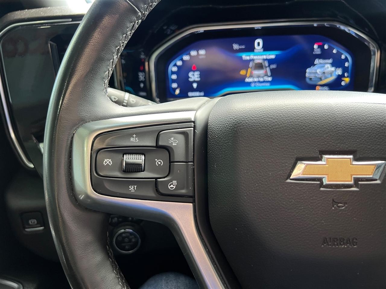 Chevrolet Silverado 2500HD LT Crew Cab Long Box 4WD 2024
