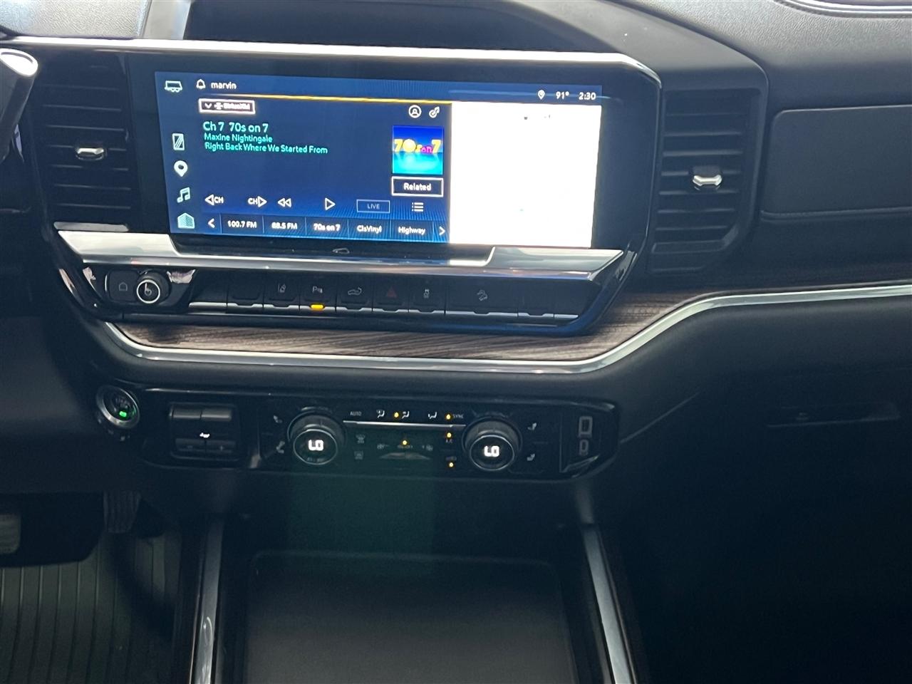 Chevrolet Silverado 2500HD LT Crew Cab Long Box 4WD 2024