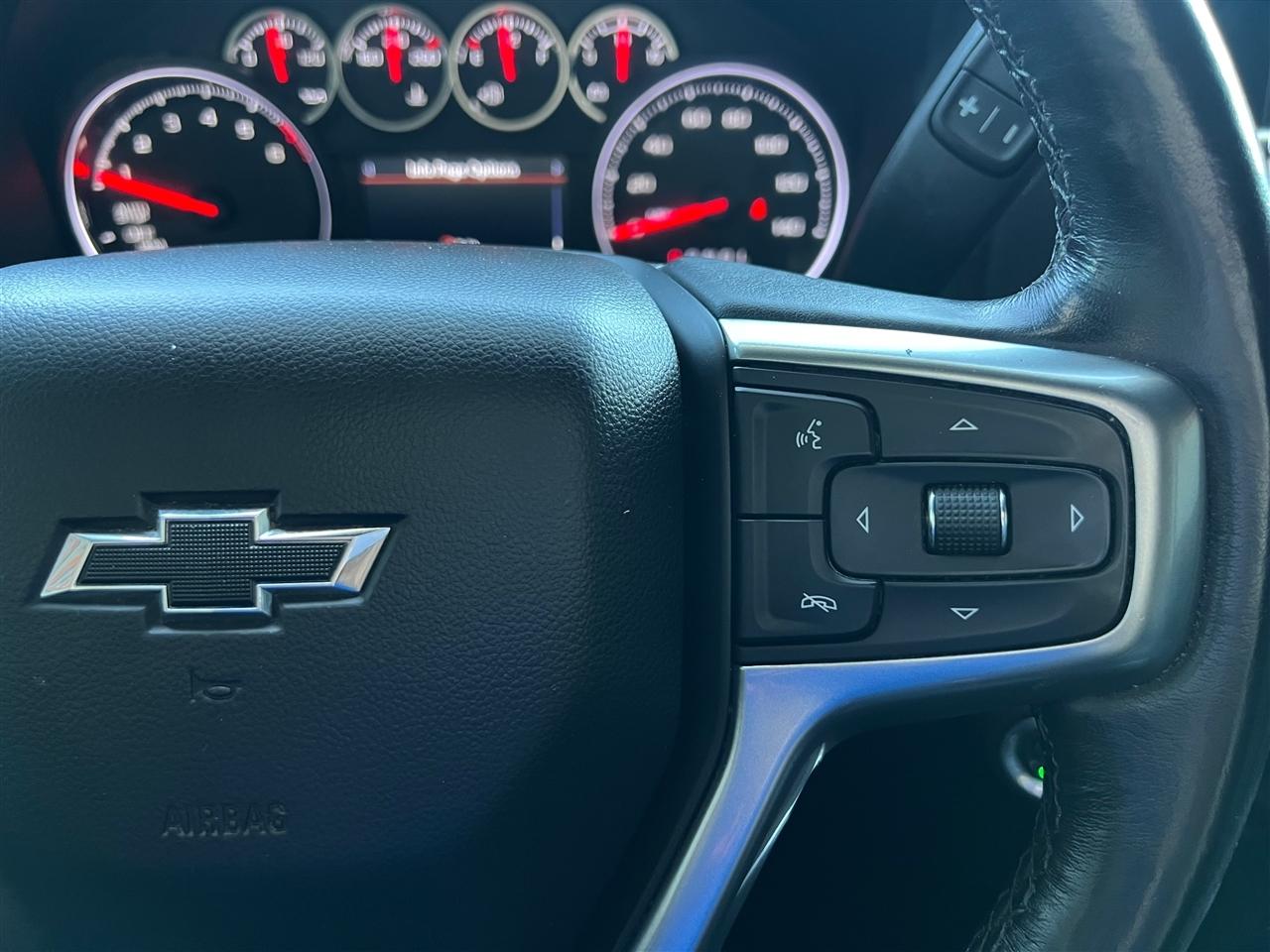 Chevrolet Silverado 1500 LT Trail Boss Crew Cab 4WD 2020