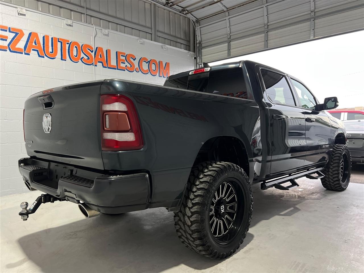 RAM 1500 Big Horn Crew Cab SWB 2WD 2019