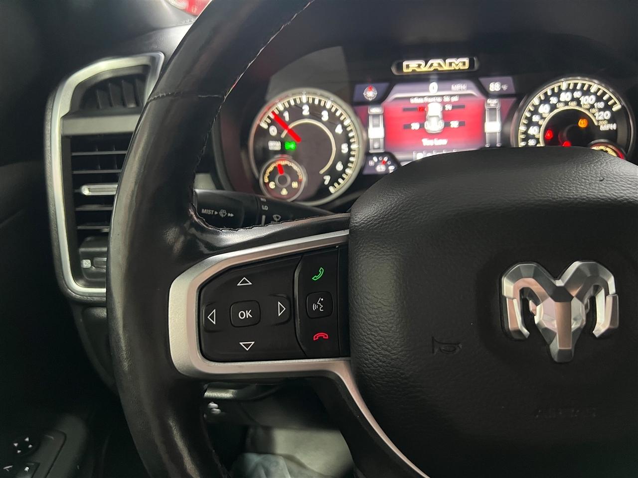 RAM 1500 Big Horn Crew Cab SWB 2WD 2019