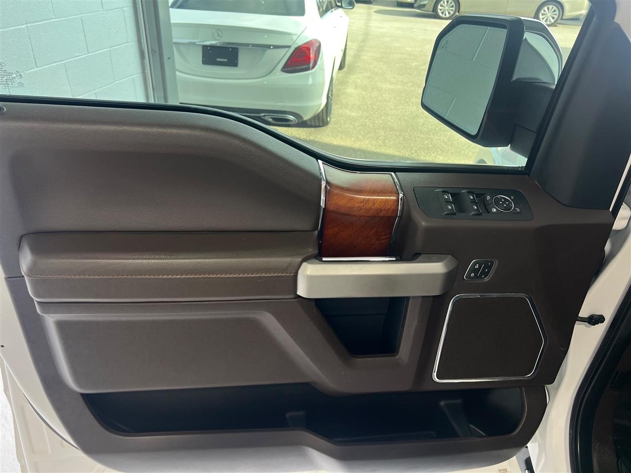 Ford F-150 King-Ranch SuperCrew 5.5-ft. 4WD 2019